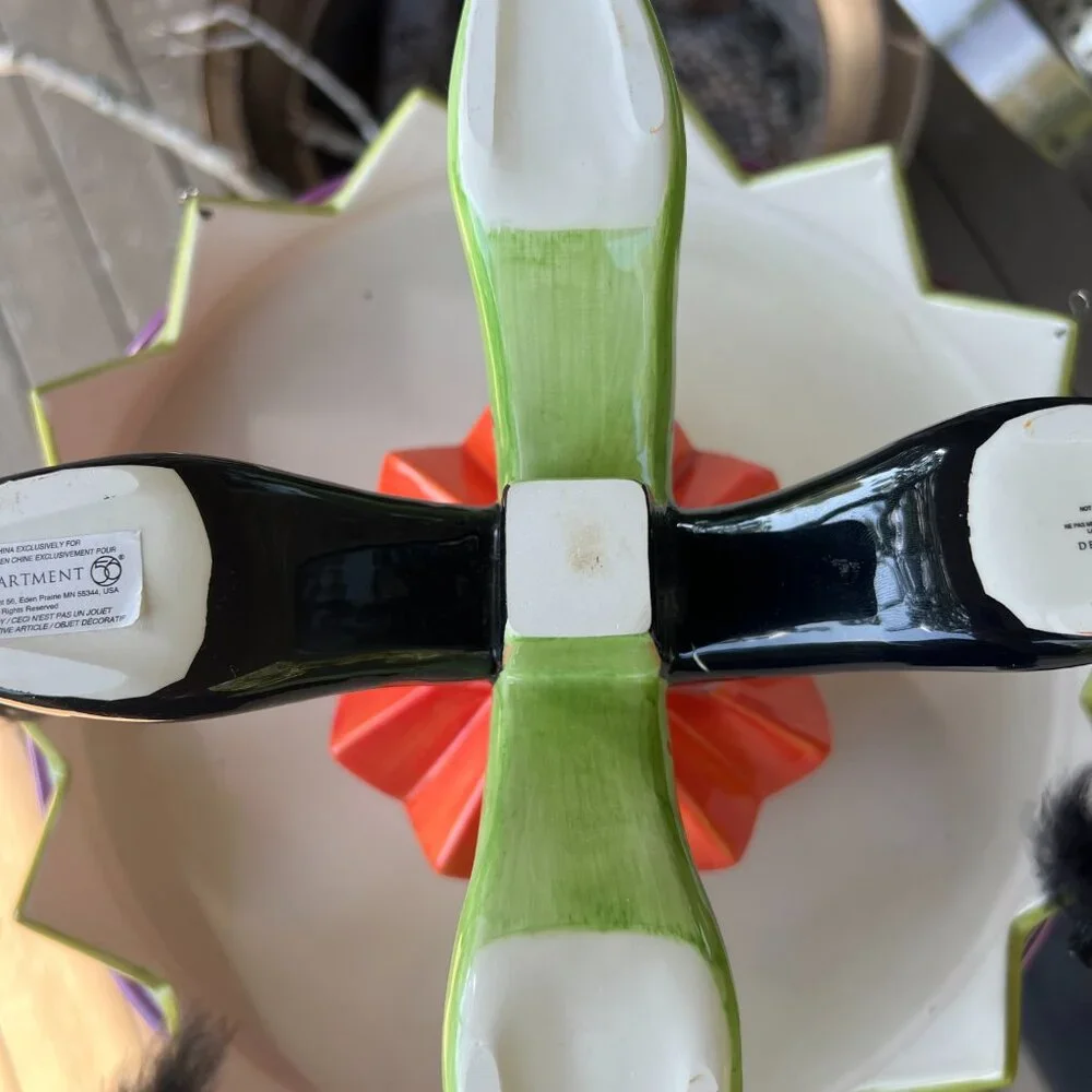 Dept 56 Patience Brewster witch feet Halloween spooky cake plate stand decor - Picture 4 of 15